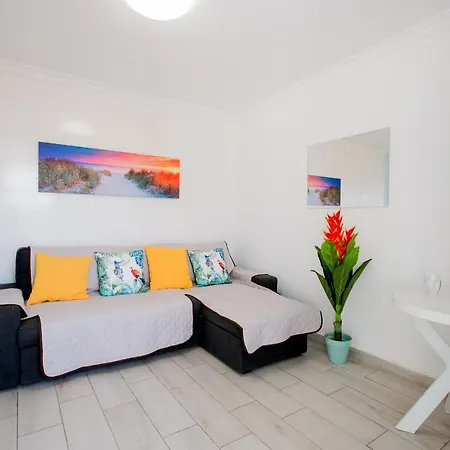 603c Beautiful Apartment, 6th Floor, Wifi *